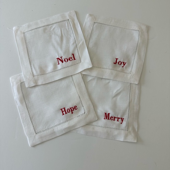 Embroidered cocktail napkins, set of 4, color red, size 6x6 - Picture 7 of 7